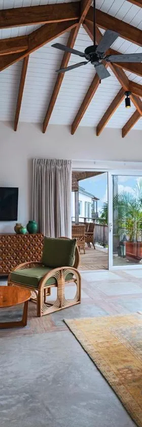 Itz'ana Resort & Residences, Hotel in Placencia Village