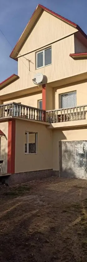 Khutorok Svergio, Hotel in Chesnivka