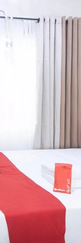RedDoorz Plus @ Cuarto Verde Staycation, Hotel in Manila