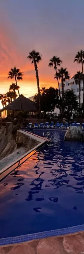 Las Rocas Resort & Spa, Hotel in Rosarito