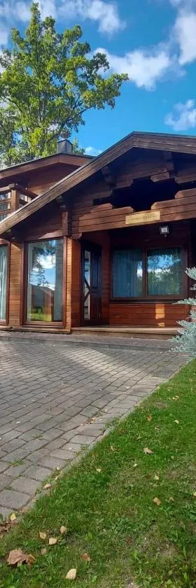 Lauviņu rezidence, Hotel in Kocēni