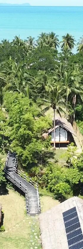 Binga Beach Resort, Hotel in San Miguel