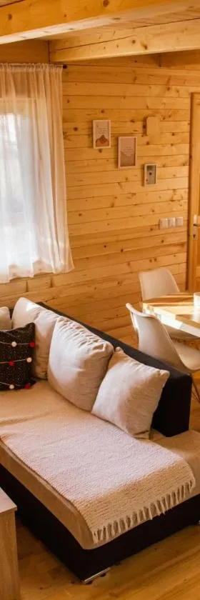 Brvnaria, Hotel in Slatina