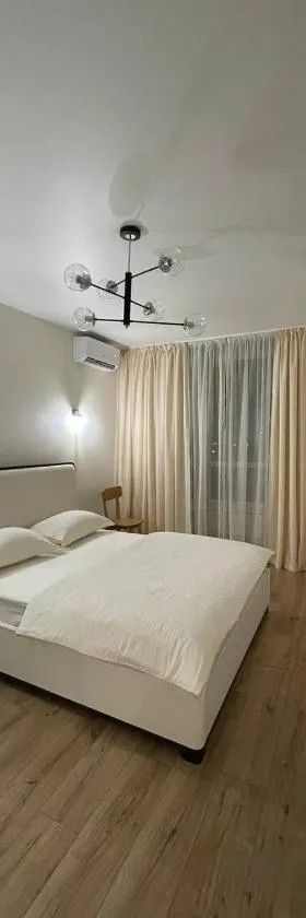 Апартаменти м.Буча ЖК Гранд Бурже, Hotel in Bucha