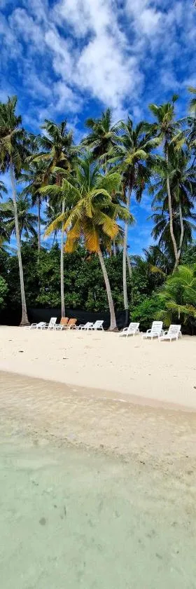 Finolhu Beach Guest House, Hotel in Felidhu-Atoll