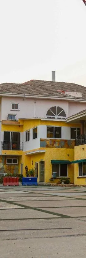 Midindi Hotel, Hotel in Accra