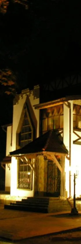 Avalon, Hotel in Krementschuk