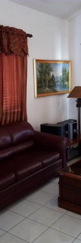 Secure Gated 1BR Home in Caribbean Estate 2BR Also Available, Hotel in Portmore