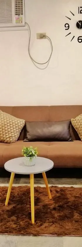 VG Pension and Residences, Hotel in Adlawon