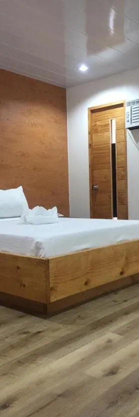 M LILOAN PENSION HOUSE, Hotel in Catarman