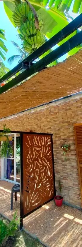 Sea u inn, Hotel in Romblon