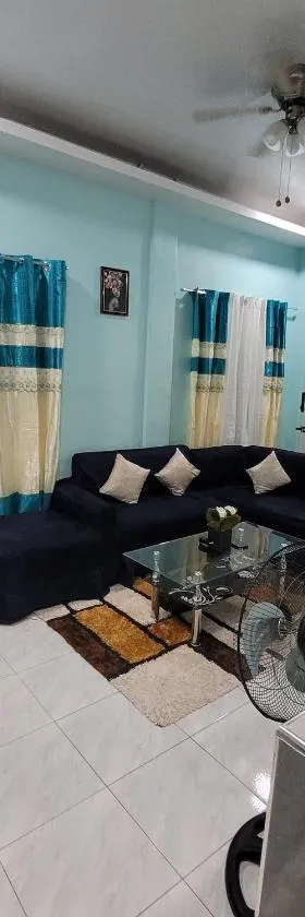 Jens Samal Vacation Rental - Centrally Located - Fully Furnished 2br WIFI, Hotel in Babak