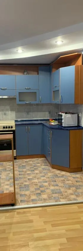Затишна квартира на бульварі Свободи буд 49 ЖОВТІ ВОДИ, Hotel in Zhovti Vody