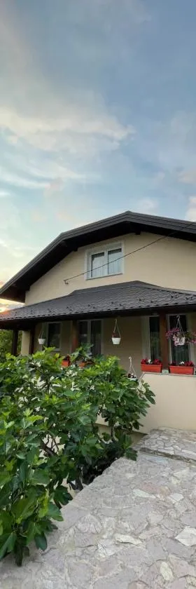 Unique Una, Hotel in Ripač
