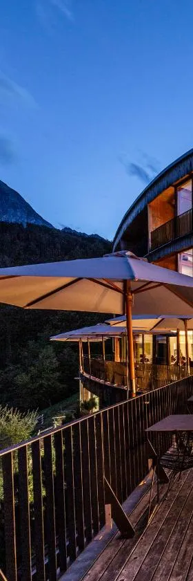 Hotel Arnica Scuol - Adults Only, Hotel in Scuol