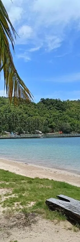 NATUA'S BEACH RESORT, Hotel in Liminangcong