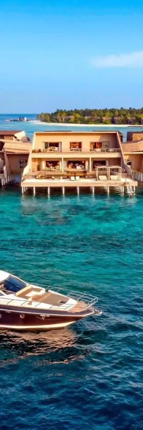 The St. Regis Maldives Vommuli Resort, Hotel in Dhaalu Atoll