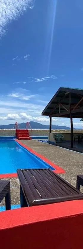 Napo Beach Resort, Hotel in Maripipi
