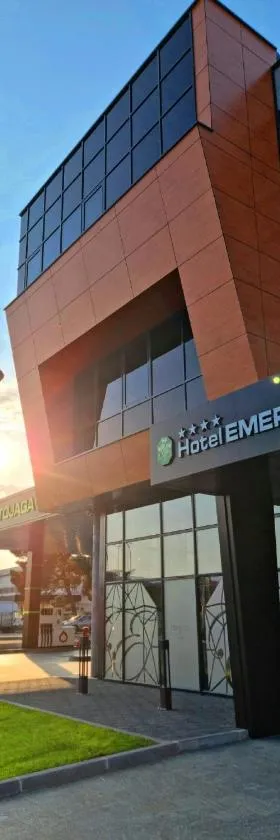Hotel Emerald, Hotel in Mostar