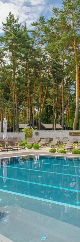 Мис Доброї Надії Полтава, Hotel in Hlody