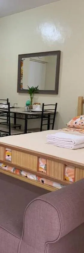 A comfy retreat in the heart of Orani, Bataan, Hotel in Orani