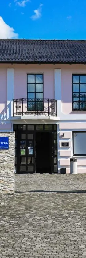 Boutique Hotel Ukus, Hotel in Tešanj