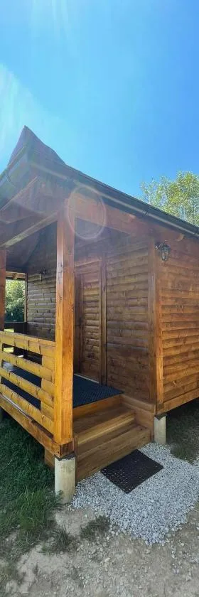 Etno zona Oaza mira, Hotel in Donji Vakuf