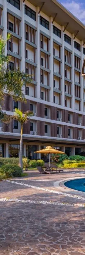 The Bayleaf Cavite, Hotel in General Trias