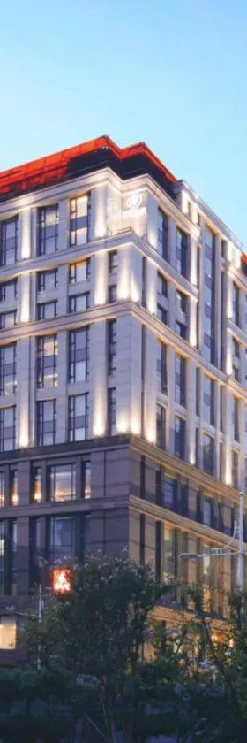 Hilton Beijing Wangfujing, Hotel in Peking