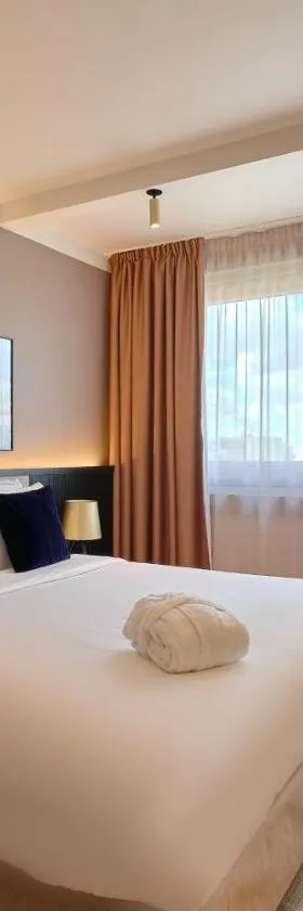 Golden Tulip Warszawa Centrum, Hotel in Warschau