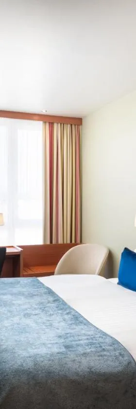 Leonardo Hotel Salzburg Airport, Hotel in Salzburg