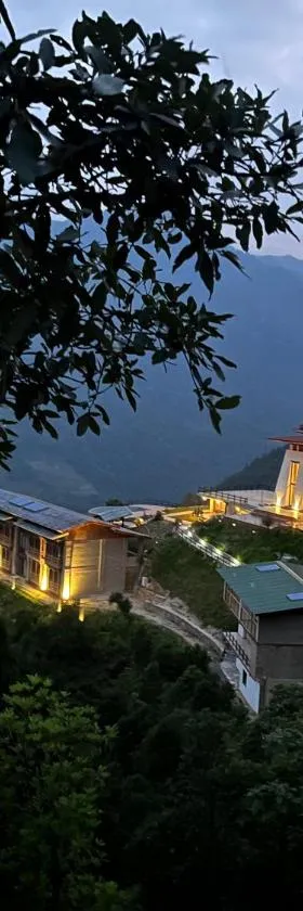 Willing Resort, Trongsa, Hotel in Kagha