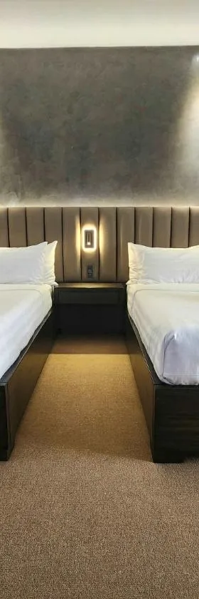 Private Room in M Stay Hotel - Inside Clark, near Midori, Swissotel, and Marriott, Hotel in Dolores