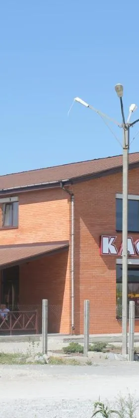 Kazanok, Hotel in Svitlohirske