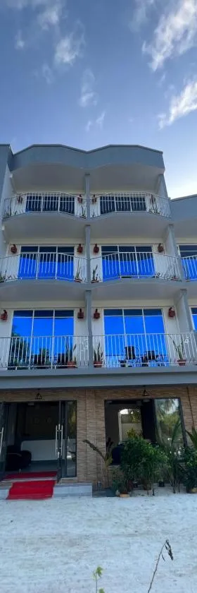 Rihiveli Residence Thoddoo, Hotel in Thoddoo-Atoll