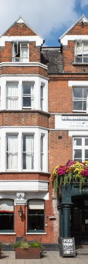 Kew Gardens Hotel, Hotel in Kew