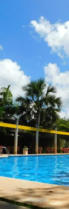 Centro Social Ecoturistico La Alberca, Hotel in Jose Maria Morelos