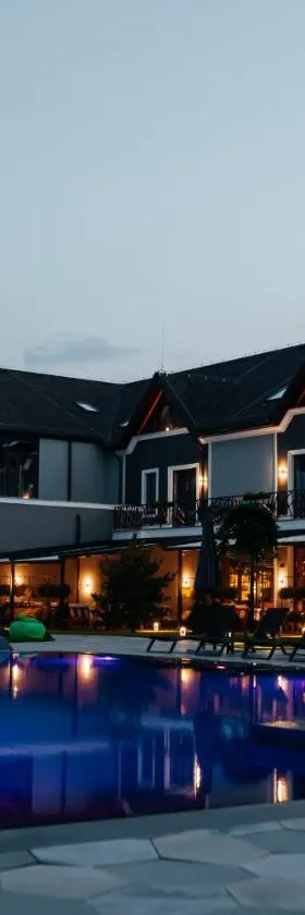 Underhill Resort&Spa, Hotel in Bohorodchany