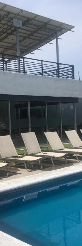 Departamento de lujo exclusivo vistas y literas, Hotel in Guadalajara