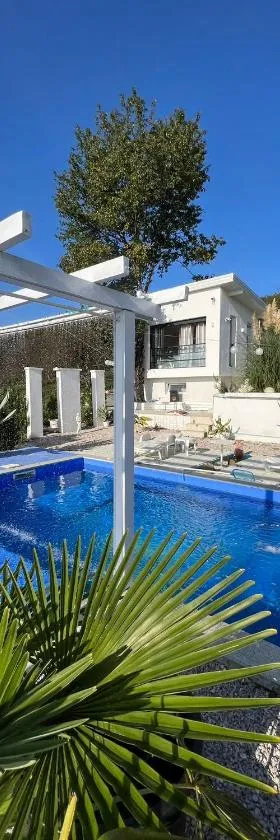 Calm House Villa, Hotel in Prijedor