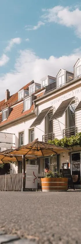 Weinforum Franken Hotel & Restaurant, Hotel in Eibelstadt