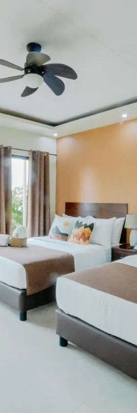 Spacio Caliraya Bed & Breakfast, Hotel in Lumban