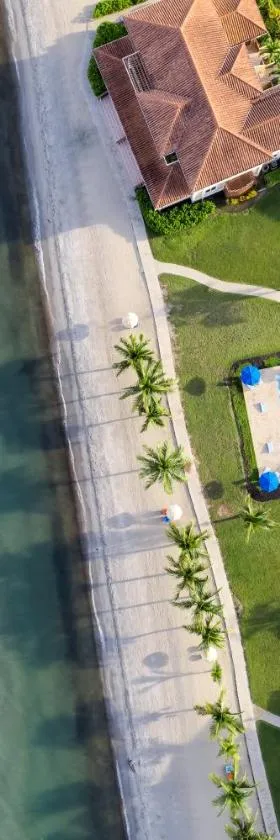 Seiri del Mar, Hotel in Hopkins