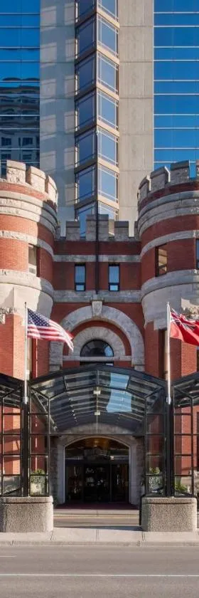 Delta Hotels by Marriott London Armouries, Hotel in London
