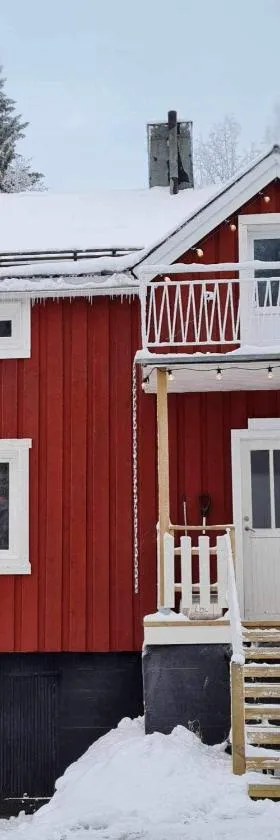 Liebevoll renoviertes Ferienhaus im schwedischen Lappland Västerbotten, Hotel in Björksele