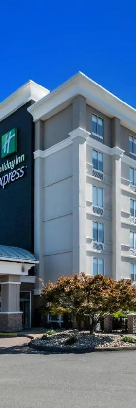 Holiday Inn Express Hotels- Hampton by IHG, hotel in Hampton