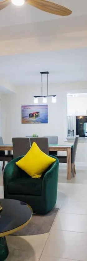 Welcome to our Ocean View Villa!, Hotel in Lucea