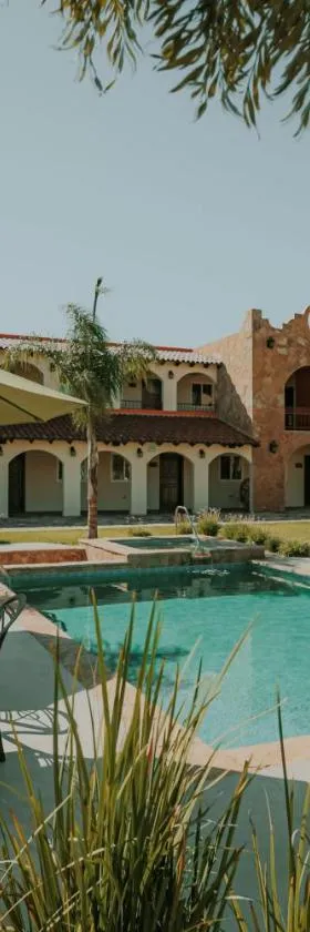 Hacienda Los Olivos, Valle de Guadalupe, Hotel in Rancho Grande
