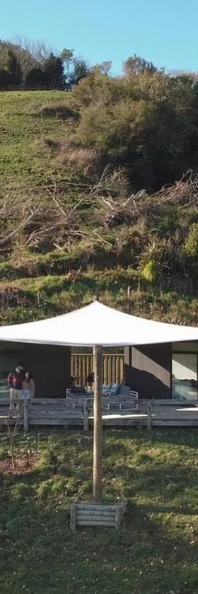 White Pine Bush Cabins, Hotel in Otangihaku