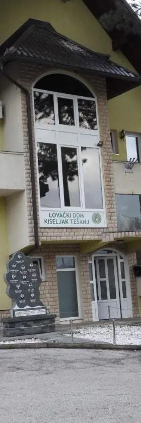 Restoran&Motel and apartmants Lovacka prica, Hotel in Tešanj